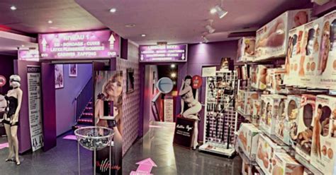 photos de sex shop calais|Avis sur Sex Shop. (Magasin) à Calais (Hauts